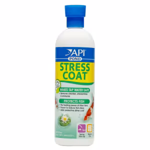 API Aquarium Salt bottle for supporting freshwater fish health